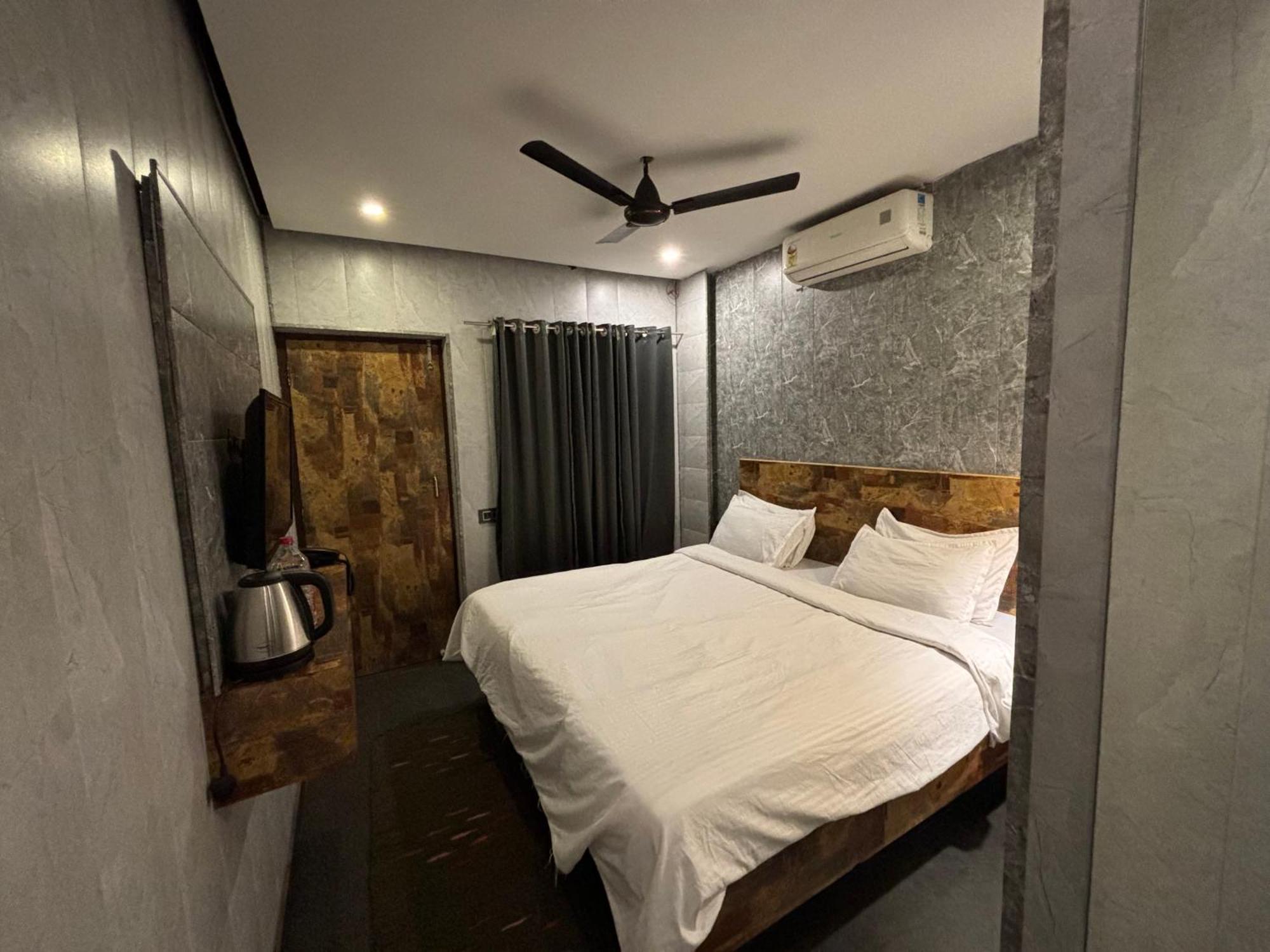 Ariv Comforts Baga Exterior foto